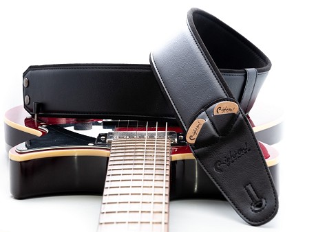 Correa de bajo y guitarra Charm-60 Black vegana y acolchada