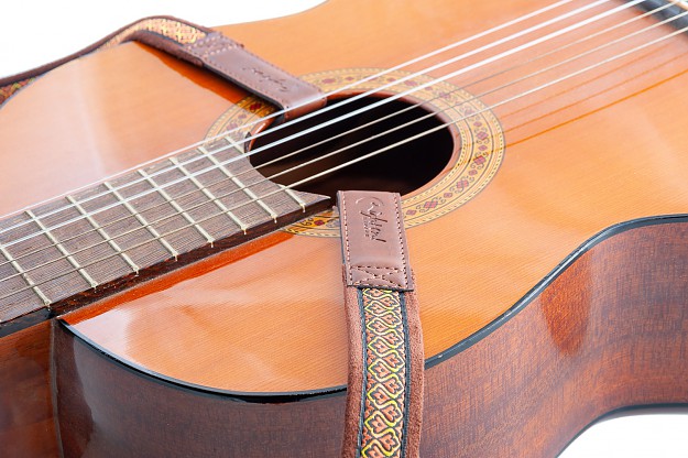 Ukulele Strap Plait - Brown Sangle ukulele & mandoline Righton straps